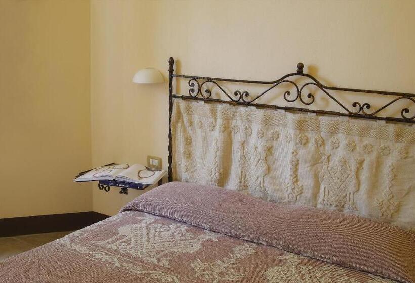 غرفة قياسية مطلّة علي الحديقة, Villa Gli Asfodeli