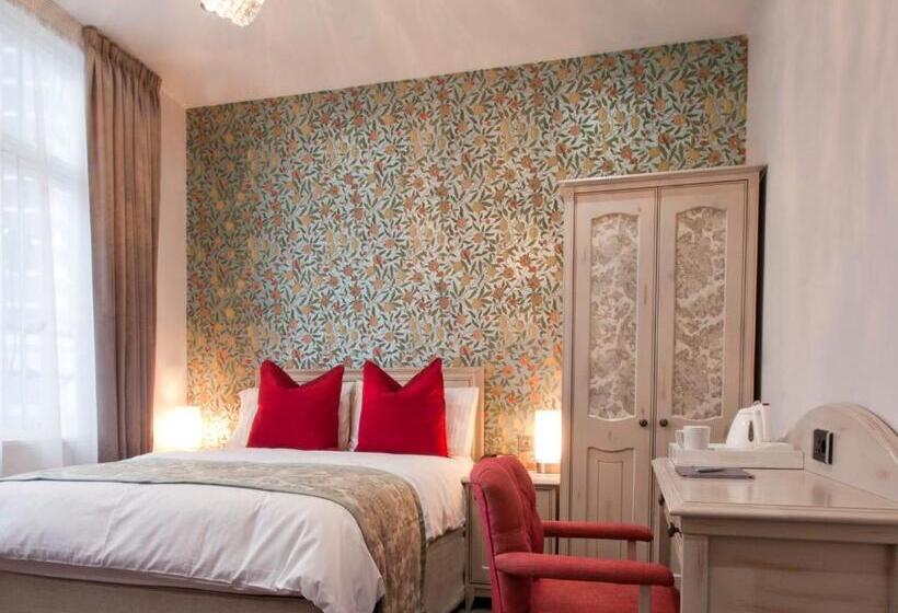 اتاق استاندارد سه نفره, W12 Rooms
