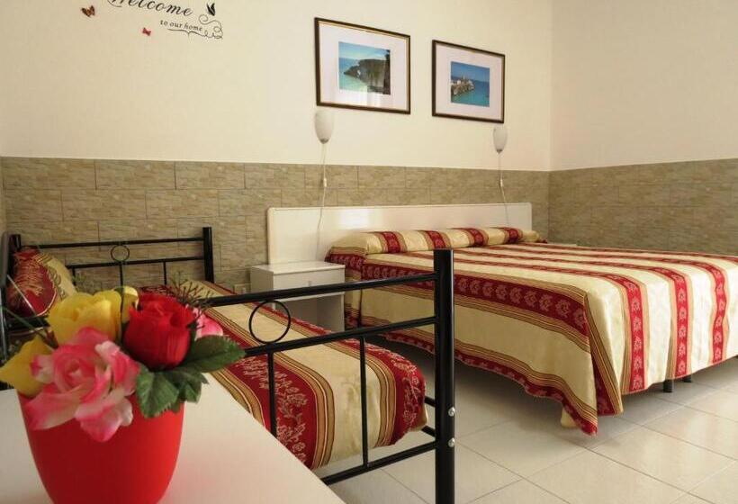 Номер Стандарт Трехместный, Residence Villa Ascoli