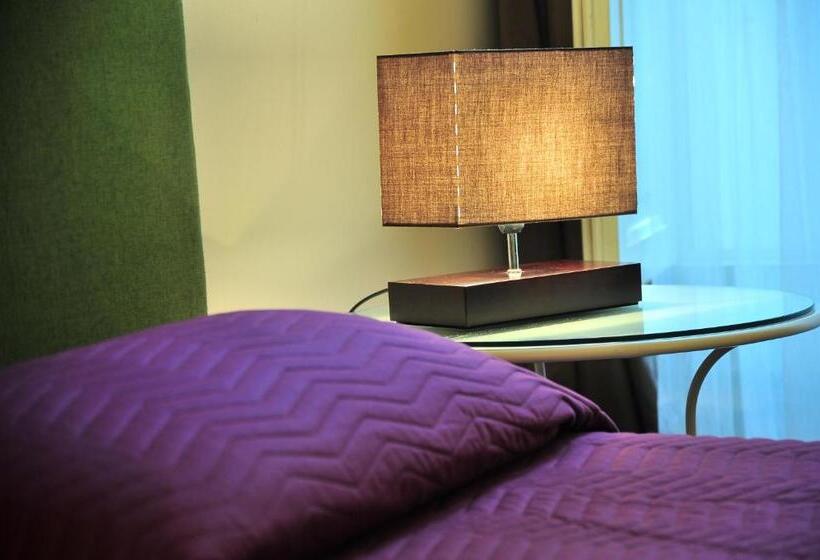 اتاق استاندارد, Sangiuliano114 B&b