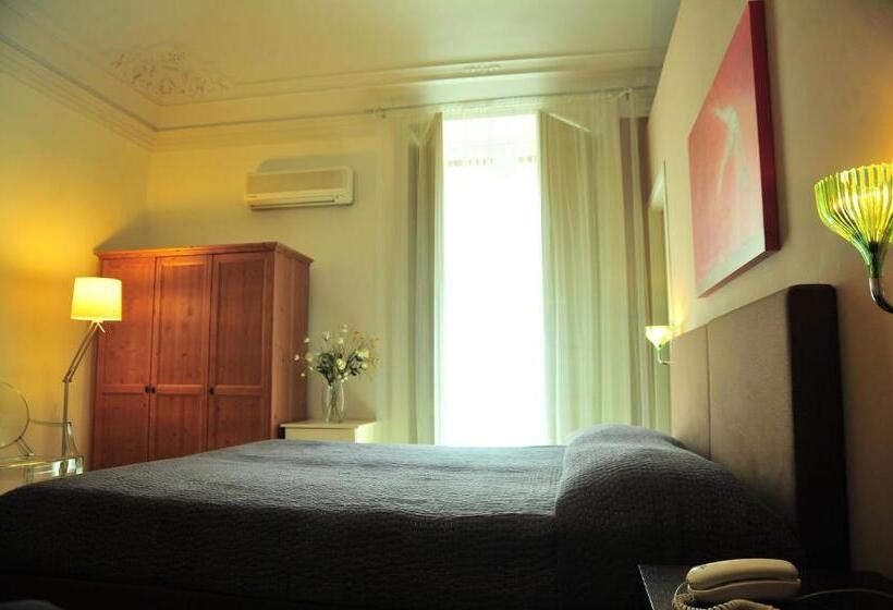 اتاق استاندارد سه نفره, Sangiuliano114 B&b