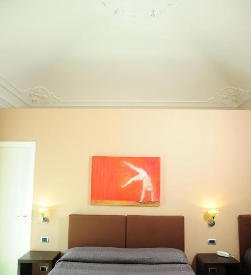 اتاق استاندارد سه نفره, Sangiuliano114 B&b