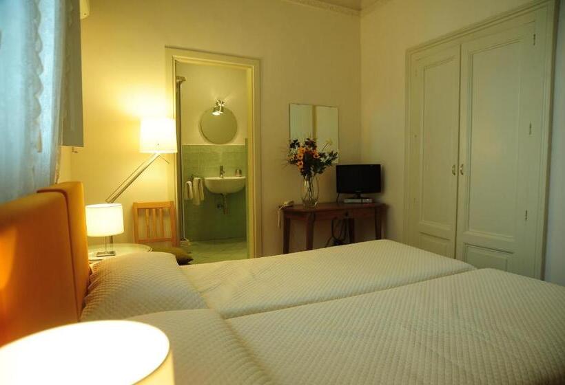 اتاق استاندارد, Sangiuliano114 B&b
