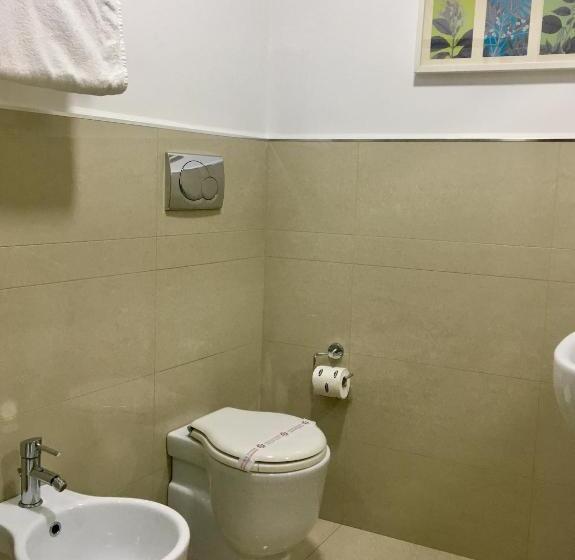 اتاق استاندارد چهار تخته, Sangiuliano114 B&b