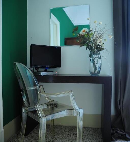 اتاق استاندارد, Sangiuliano114 B&b