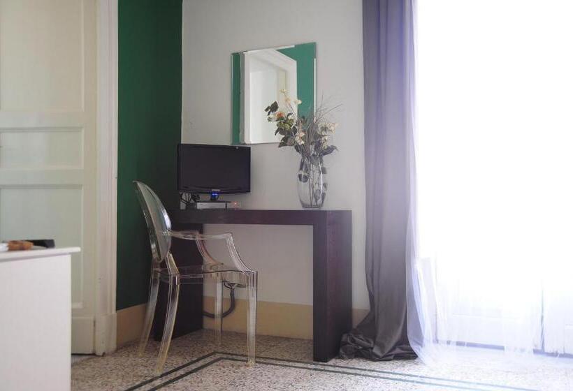 اتاق استاندارد, Sangiuliano114 B&b