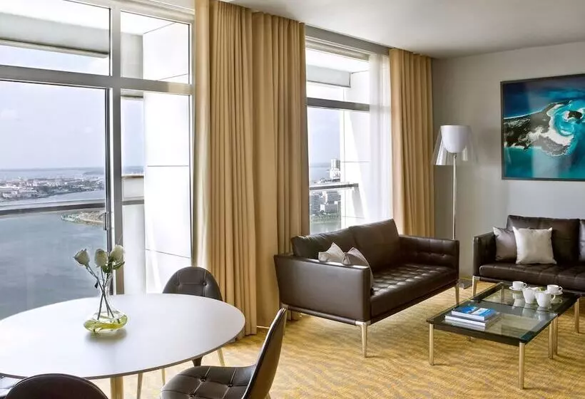 プレジデントスイートルーム, Sofitel Abidjan Hotel Ivoire
