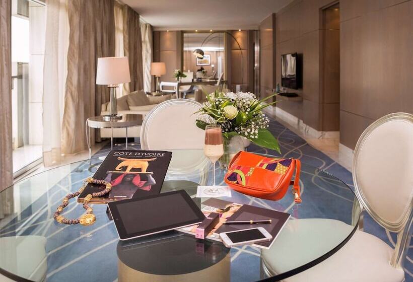 سوئیت پرزیدنت, Sofitel Abidjan Hotel Ivoire