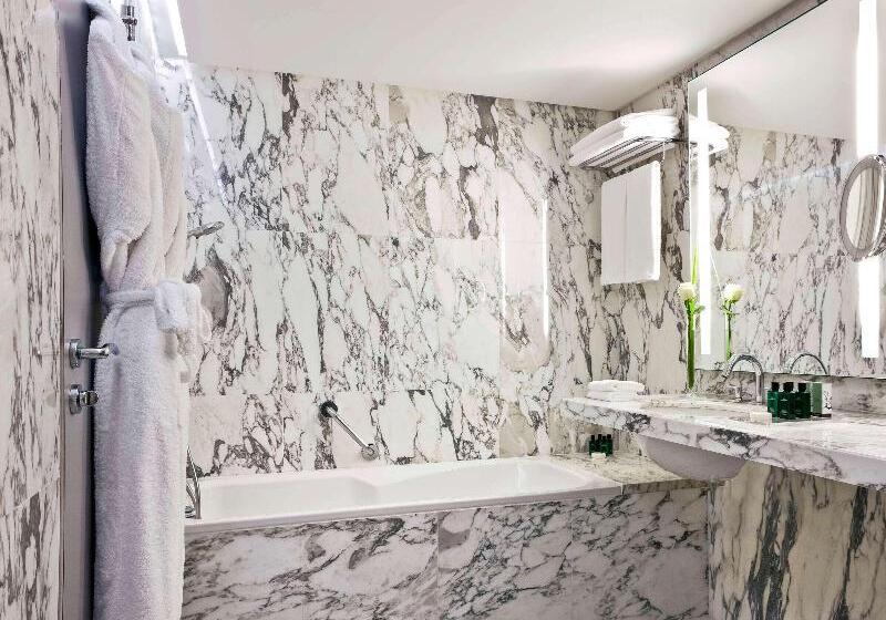 سوییت پرستیژ, Sofitel Abidjan Hotel Ivoire