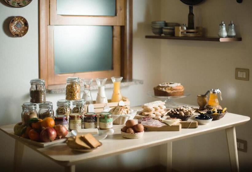 스탠다드 룸, Su Leunaxiu