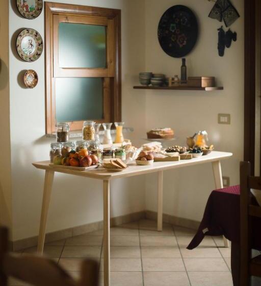 스탠다드 트리플 룸, Su Leunaxiu