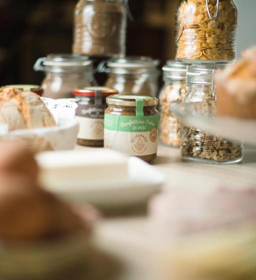 스탠다드 트리플 룸, Su Leunaxiu