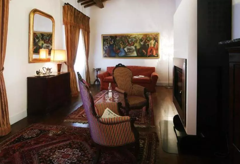 ロイヤルスイート, Tenuta Ponziani   Griffin S Resort