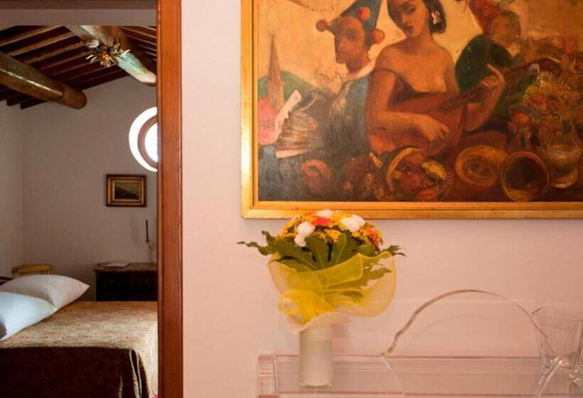 Королевский Люкс, Tenuta Ponziani   Griffin S Resort