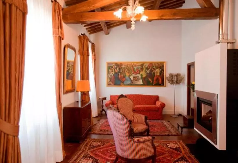 ロイヤルスイート, Tenuta Ponziani   Griffin S Resort