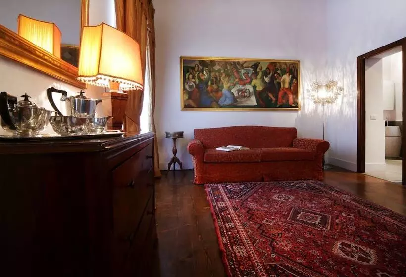 ロイヤルスイート, Tenuta Ponziani   Griffin S Resort