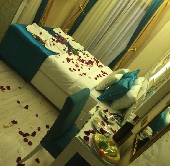 اتاق استاندارد, The Million Stone Hotel   Special Category