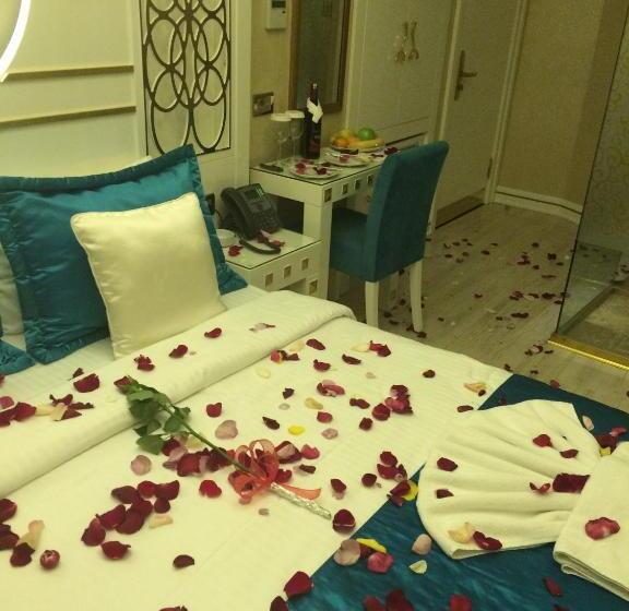 اتاق استاندارد, The Million Stone Hotel   Special Category