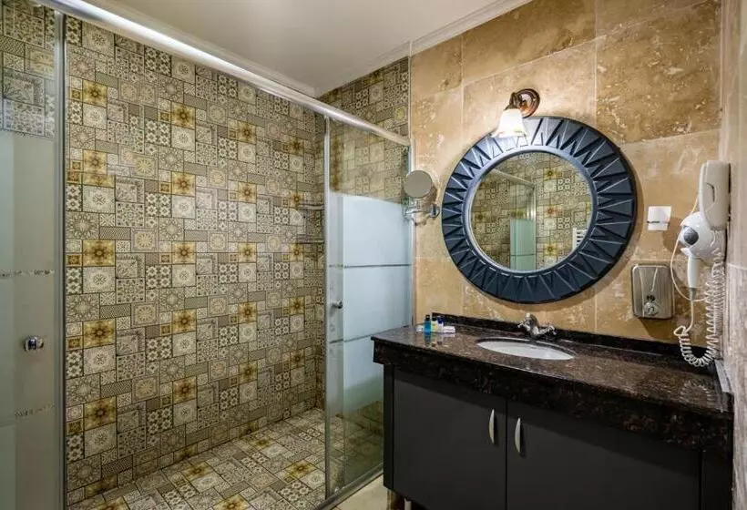 سوییت خانوادگی, Ugurlu Termal Tatil Köyü