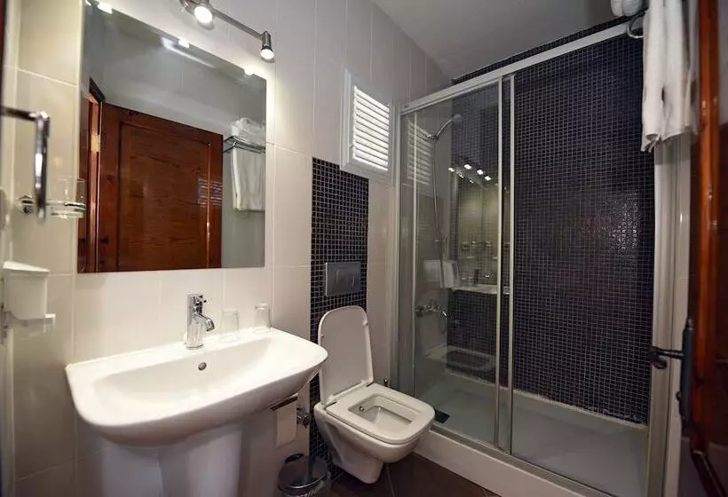 デラックスルーム, Villa Konak