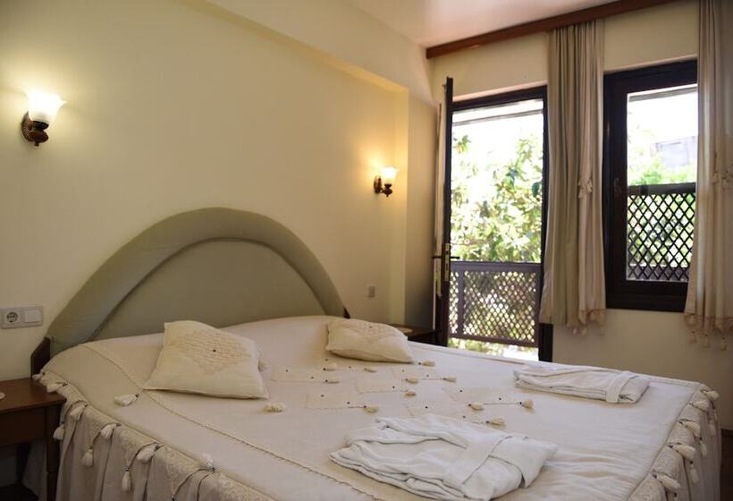 디럭스 룸, Villa Konak