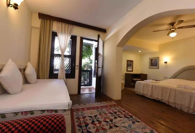 デラックスルーム, Villa Konak
