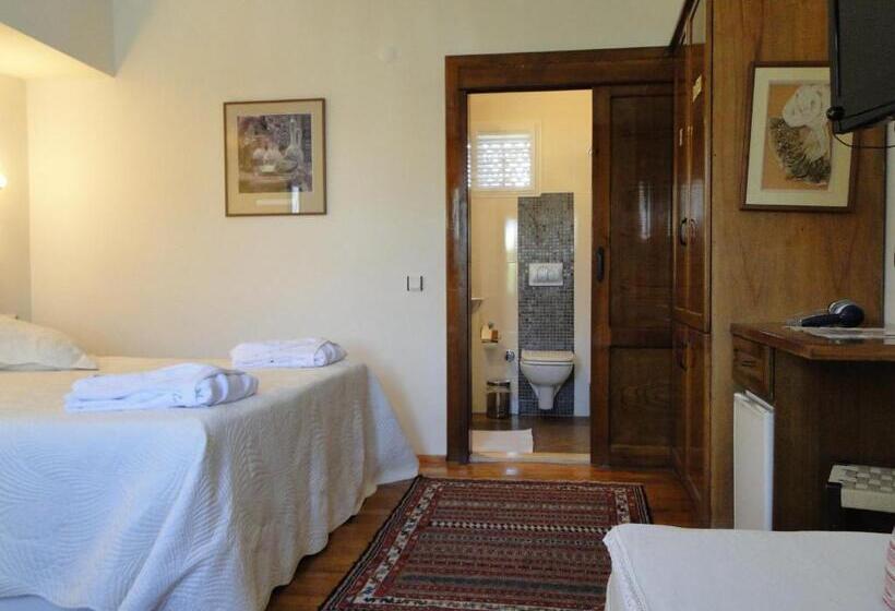 디럭스 룸, Villa Konak