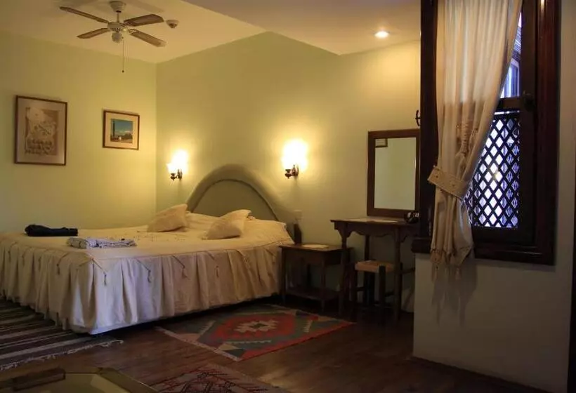 デラックスルーム, Villa Konak