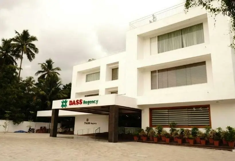 デラックスルーム, Dass Regency