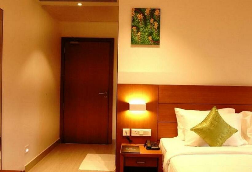 חדר דלוקס, Dass Regency