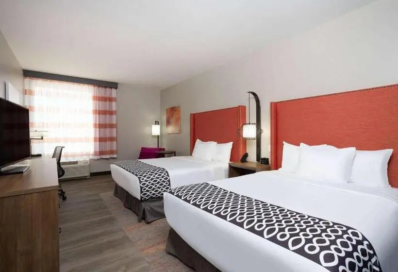 身障者適用スタンダードルーム, La Quinta Inn & Suites By Wyndham Pflugerville