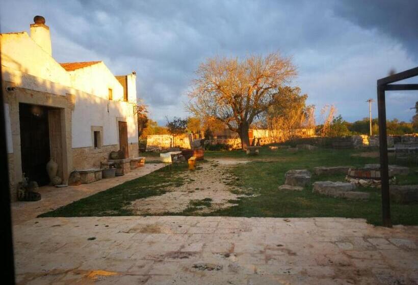 Номер Стандарт Вид на Бассейн, Masseria La Gatta Matta