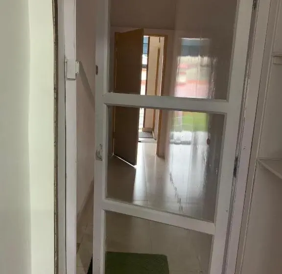 Estúdio Deluxe, Casa Willow