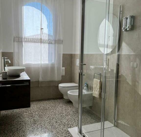 غرفة قياسية, Residence Giove