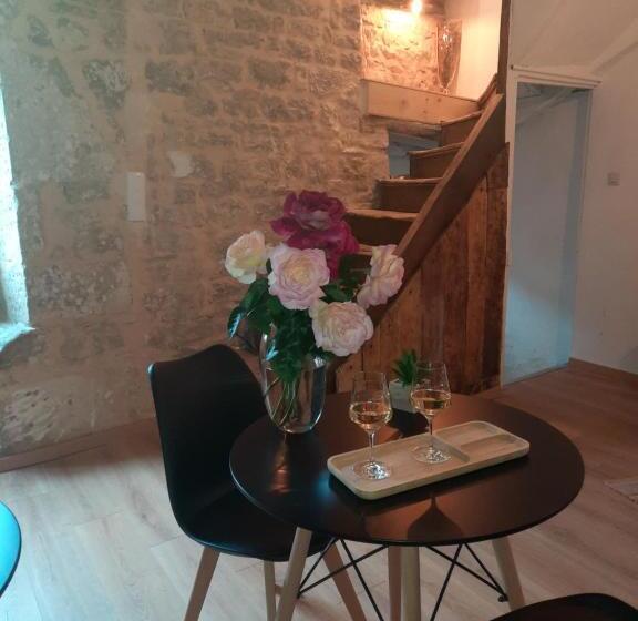 Номер Стандарт, Chez Collette