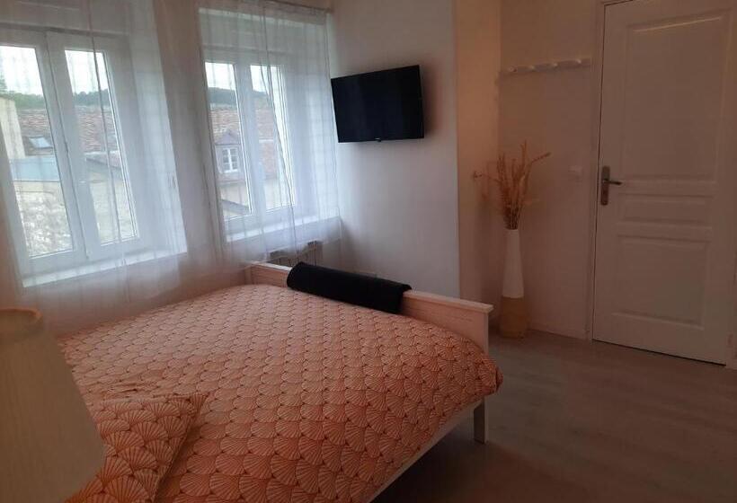 Номер Стандарт, Chez Collette