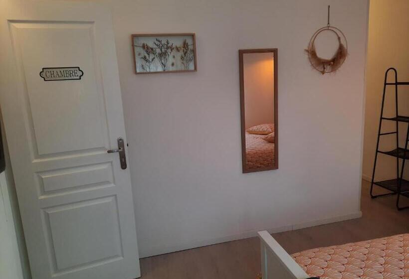 Номер Стандарт, Chez Collette