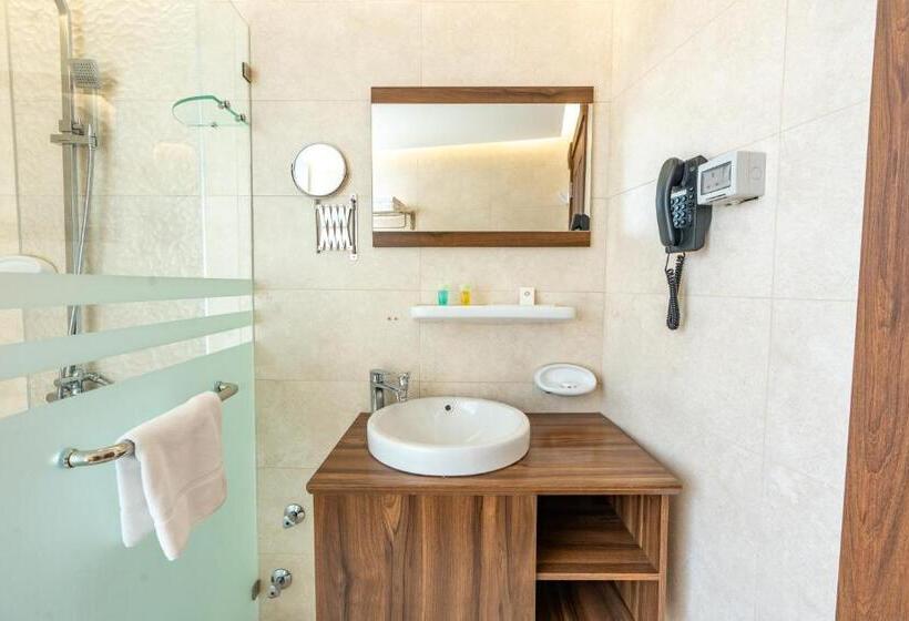 اتاق استاندارد برای معلولان, Al Salam