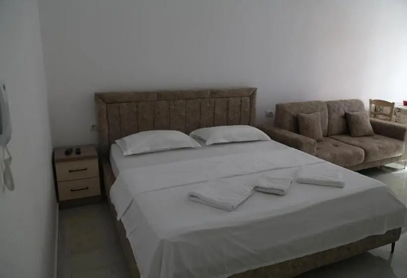 استودیوی استاندارد, Anchor Apartments