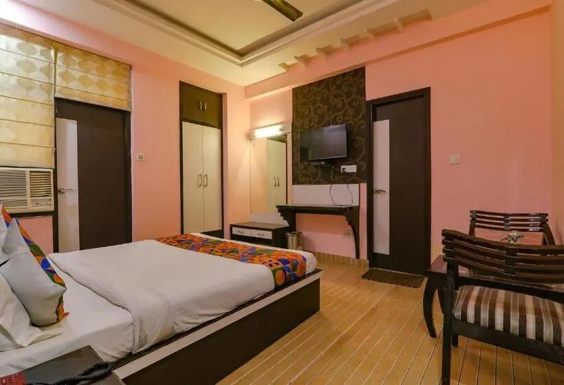 スーペリアールーム, Fabhotel Govinda Royal
