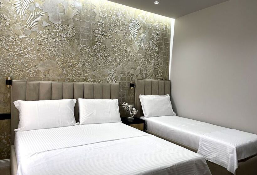 חדר דלוקס לשלושה, Imperator