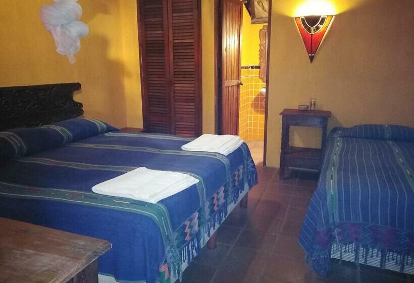 اتاق لوکس, Pez De Oro