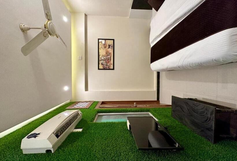 スタンダードルーム, The Galaxy Near Udaipur Airport