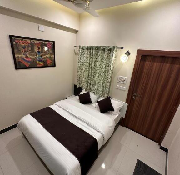 スタンダードルーム, The Galaxy Near Udaipur Airport