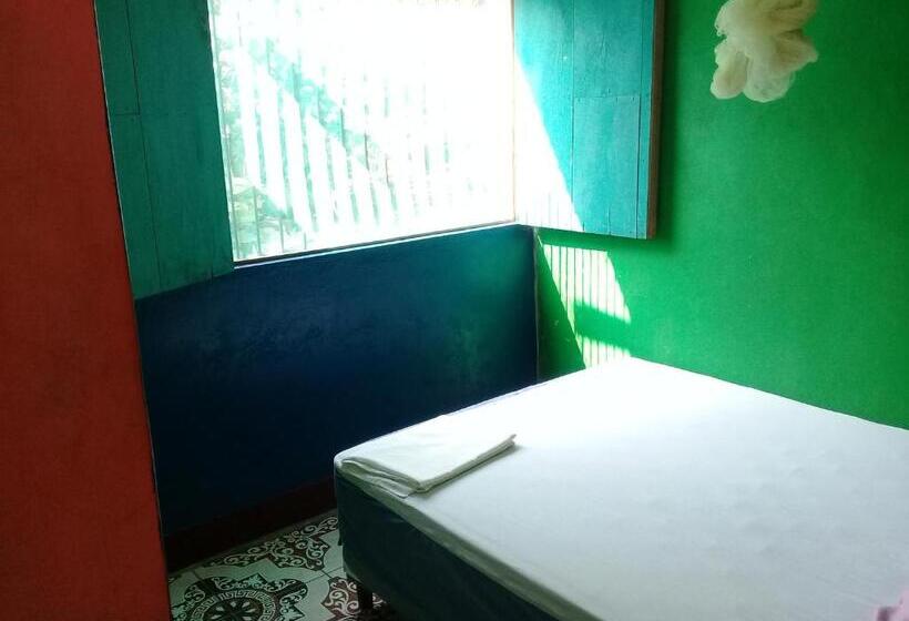 اتاق استاندارد, Hostal Maria
