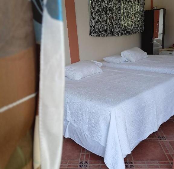 اتاق لوکس خانوادگی, Elicon Suites