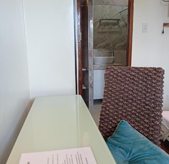 Номер Deluxe, Elicon Suites