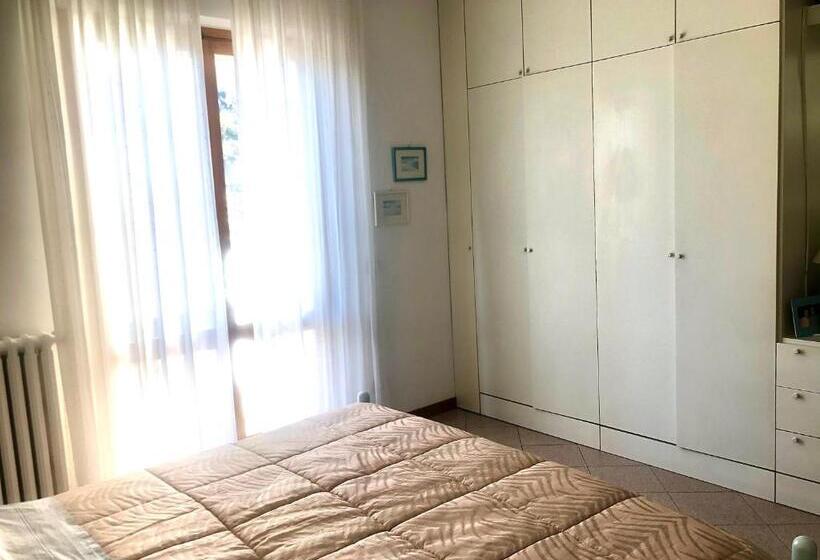 اتاق استاندارد, B&b Curva Della Palma