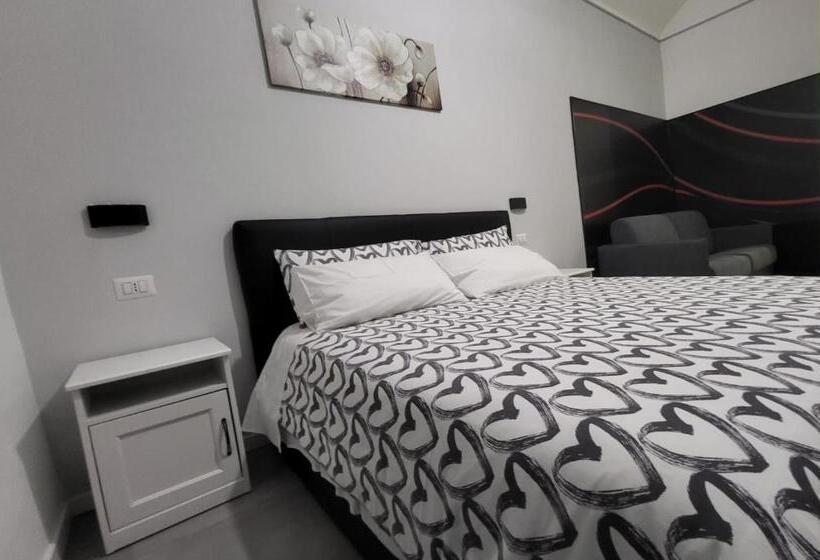 חדר סטנדרט, Giglio Rosso