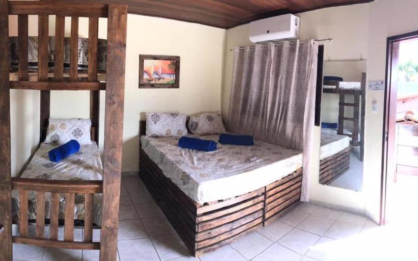 חדר משפחתי, Hostel Flor Do Caribe